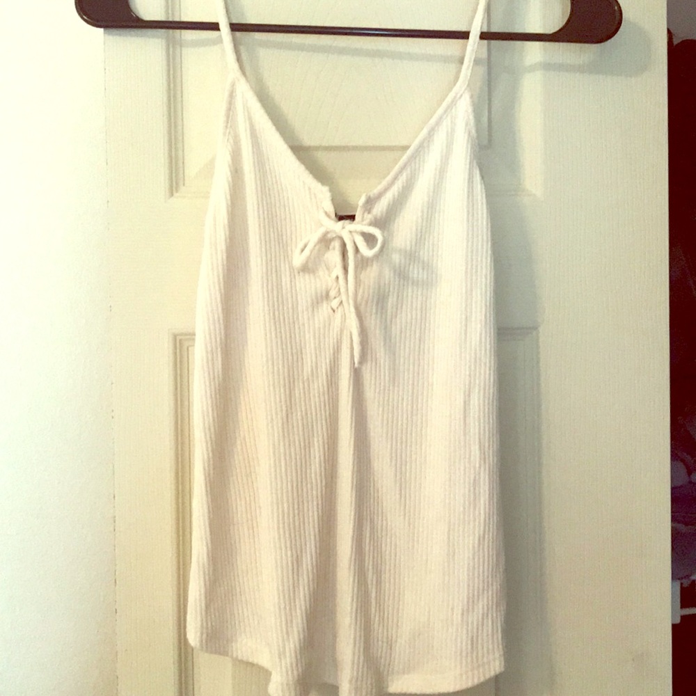 F21 cream rubbed tank top with tie detail